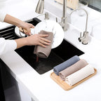 ultra-soft and absorbent dishcloth